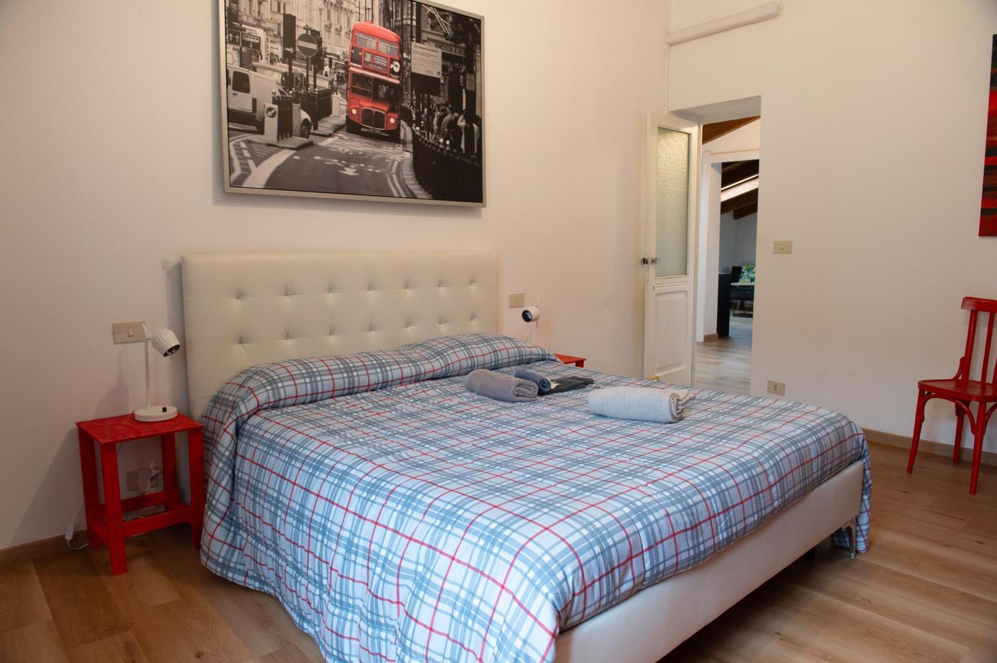 Il Borgo Appartamento Luca Parma Luaran gambar